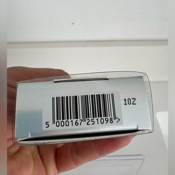 No.7 labs line corrector Brand New Sealed Box - Picture 8 of 9